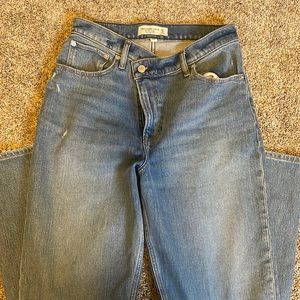 Curve Love 90’s straight ultra high rise jean. Criss cross front.